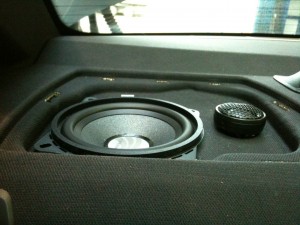 BMW Rear Speakers Upgrade With Component Kit